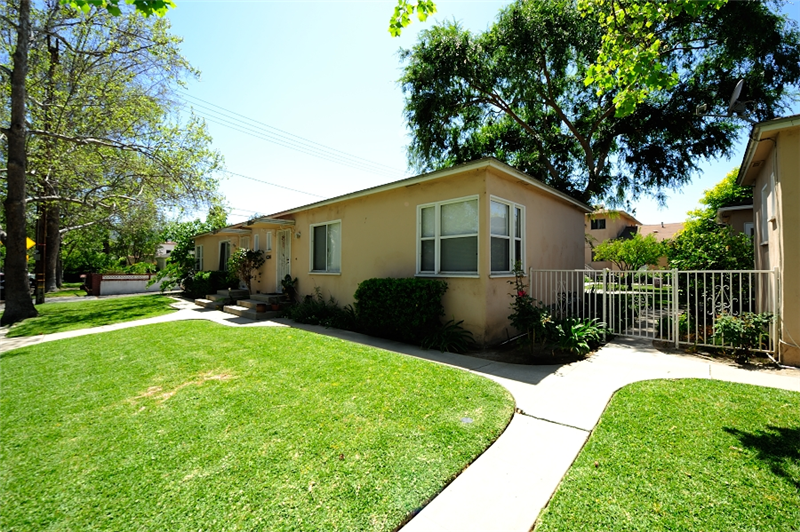 Alameda Apartments